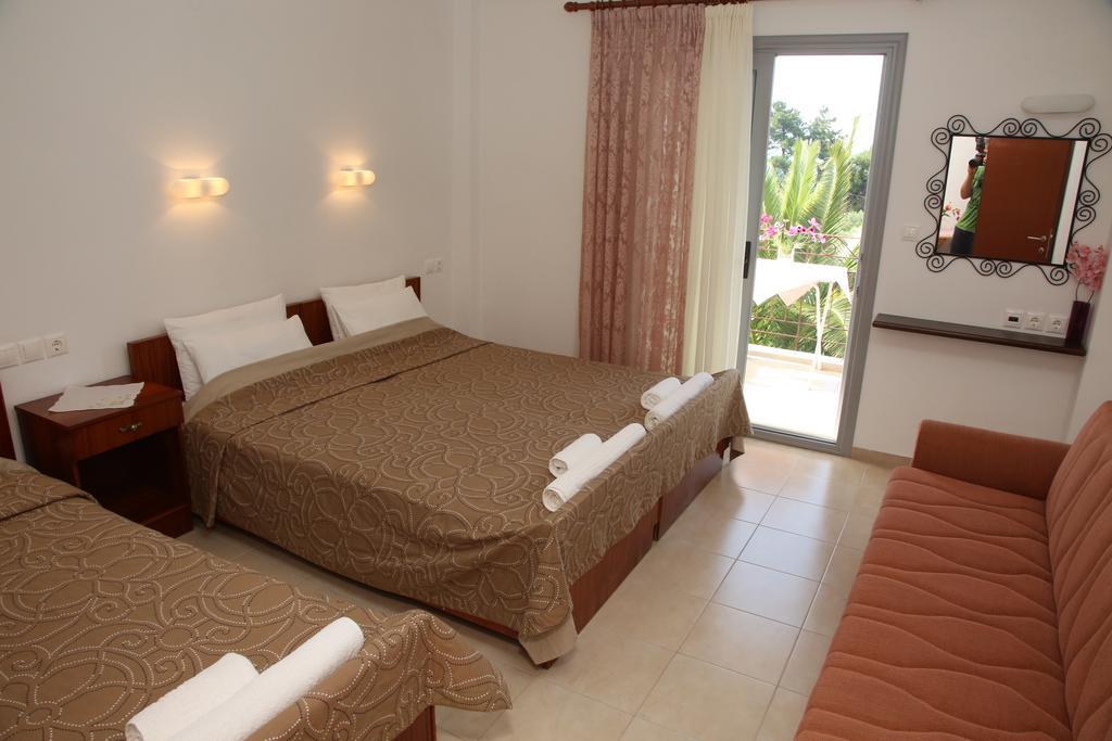 Kastoria Hotel Apartments Ханиоти Стая снимка