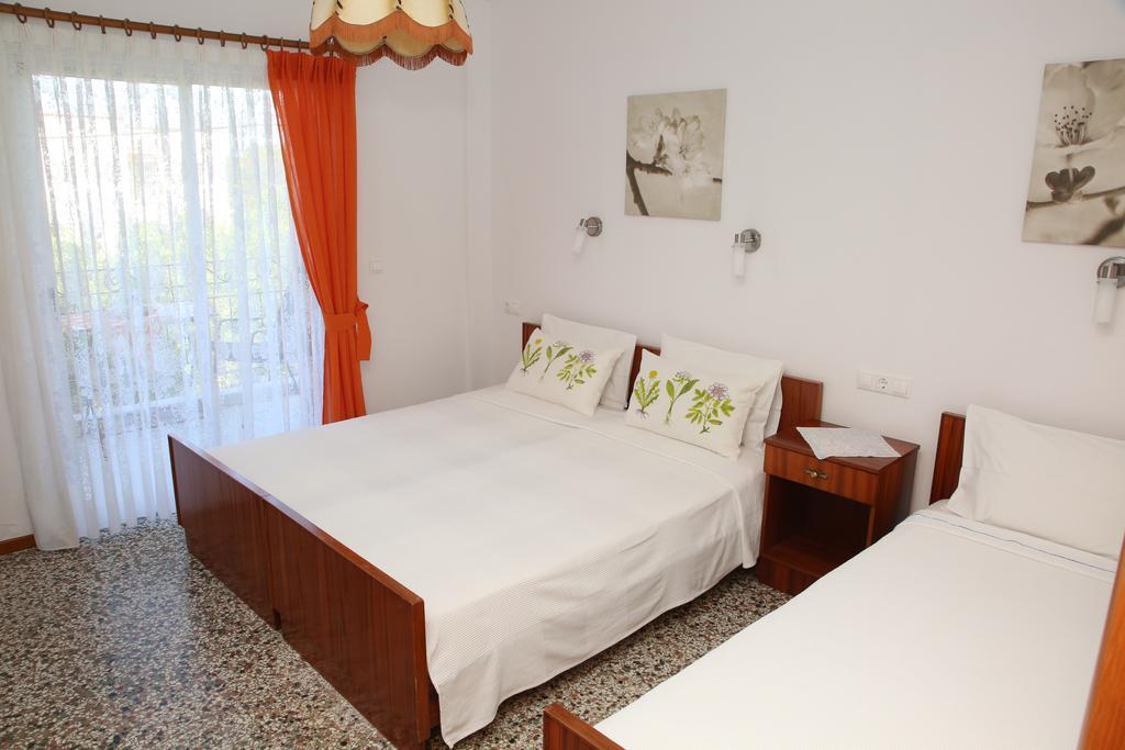 Kastoria Hotel Apartments Ханиоти Стая снимка