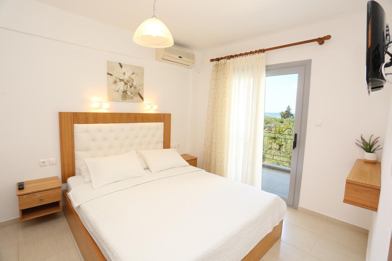 Kastoria Hotel Apartments Ханиоти Екстериор снимка